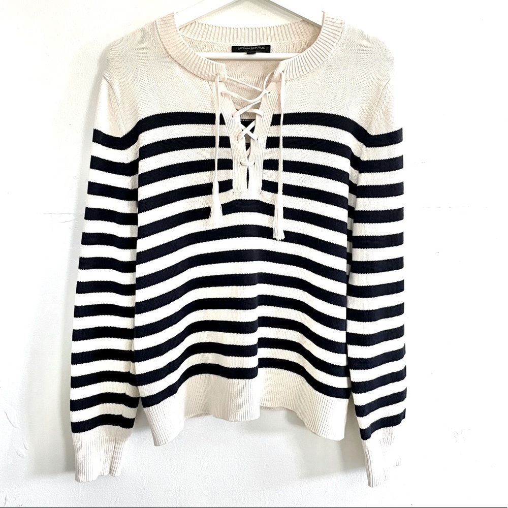 NWOT BANANA REPUBLIC Nautical Striped Sweater M